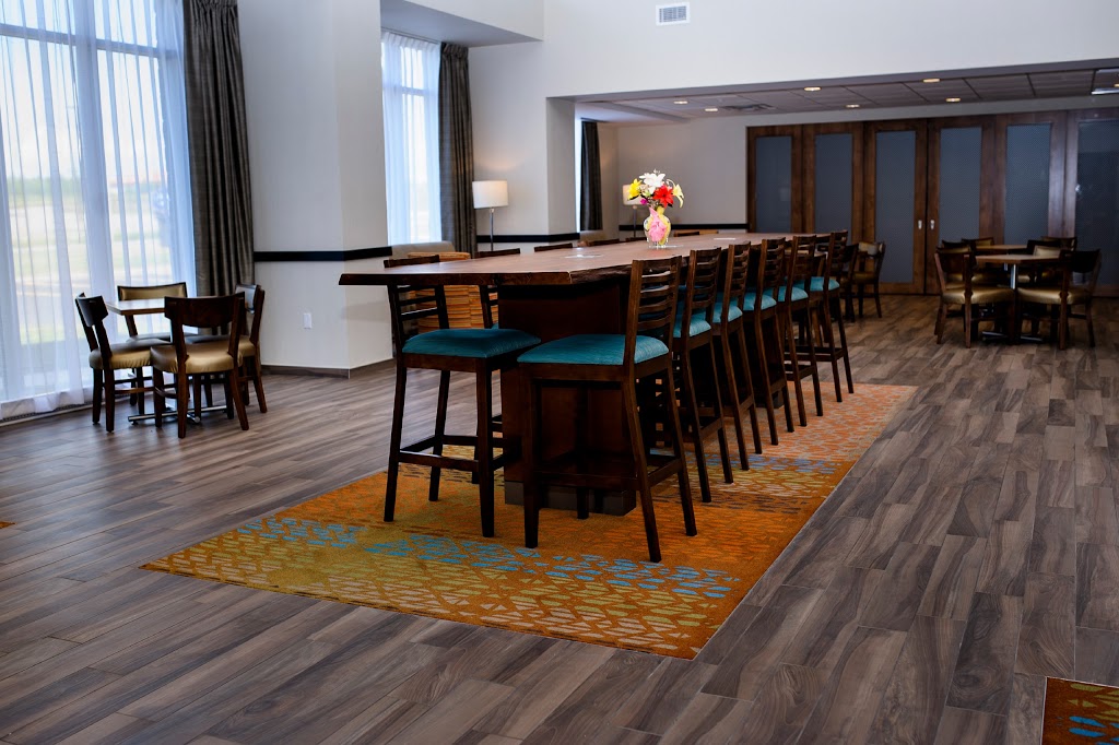 Hampton Inn & Suites by Hilton Truro | 35 Legends Dr, Millbrook, NS B6L 0C9, Canada | Phone: (902) 843-4343