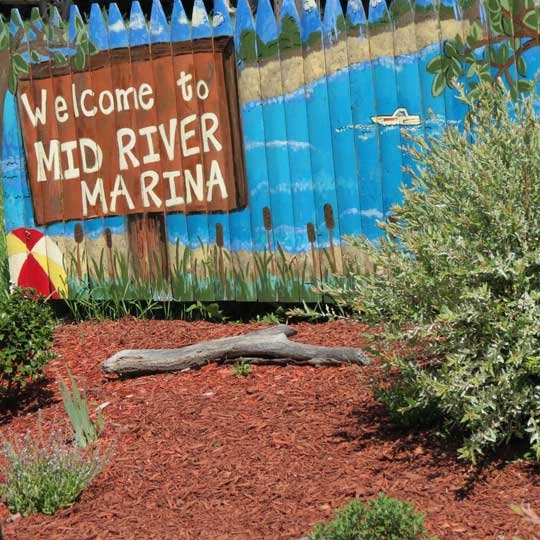 Mid River Marina Inc | 3670 River Rd, Tonawanda, NY 14150, USA | Phone: (716) 875-7447