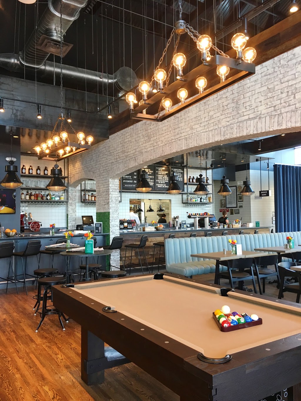 Bar 1818 | 3139 Sheridan Dr, Amherst, NY 14226, USA | Phone: (716) 398-4502