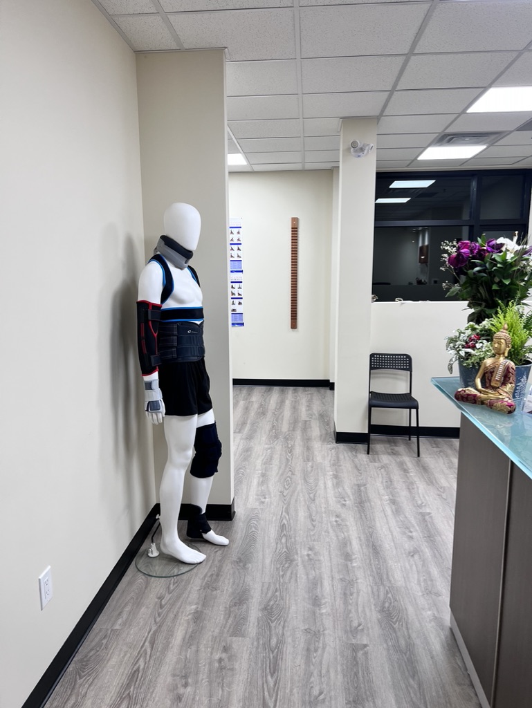 Healing Zone Physiotherapy Clinic | 10 Bronte St. S Suite 205, Milton, ON L9T 1Y8, Canada | Phone: (905) 247-5993