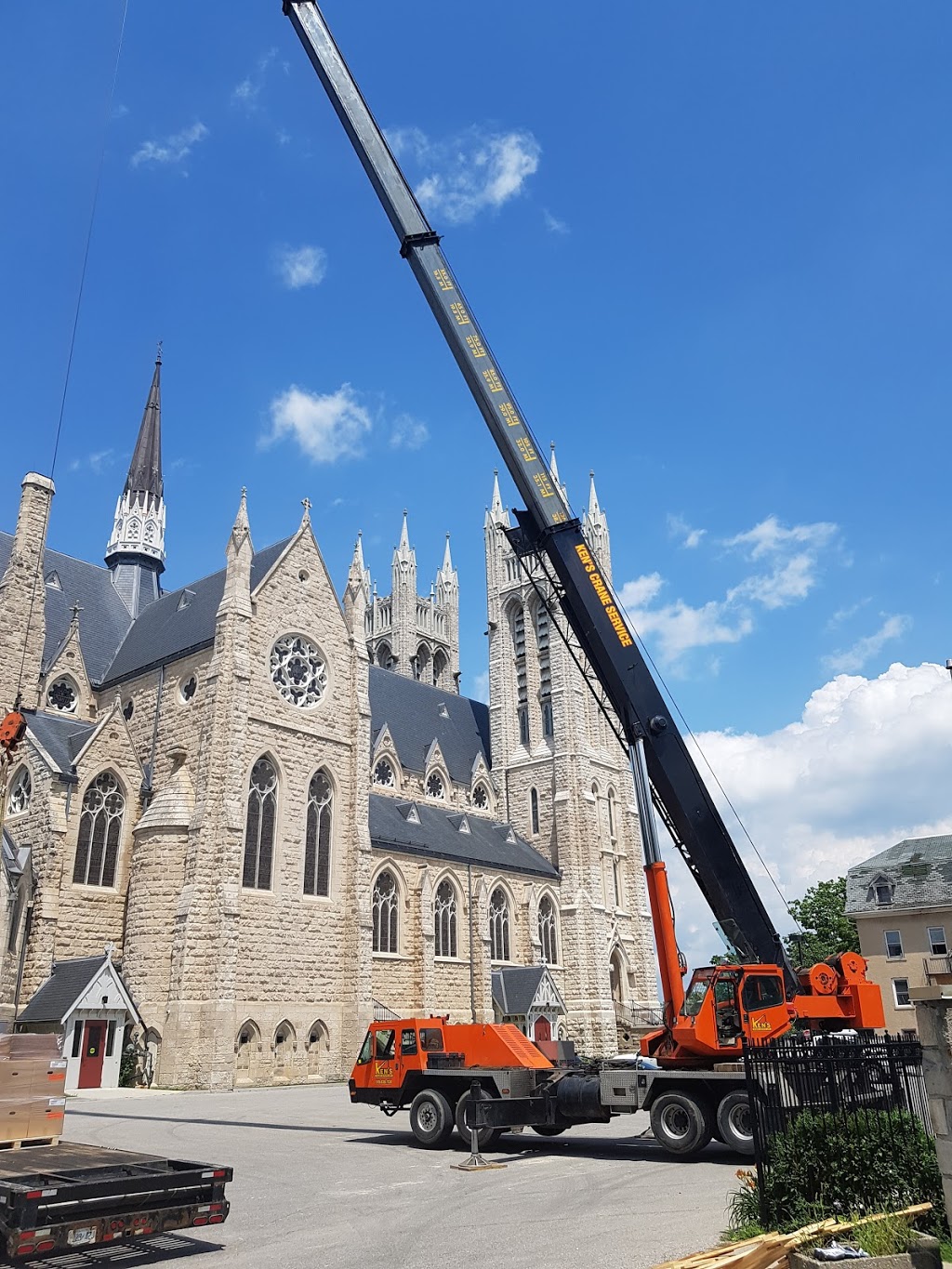 Kens Crane Service Ltd. | 7776 Mill Rd, Guelph, ON N1H 6J1, Canada | Phone: (519) 836-1130
