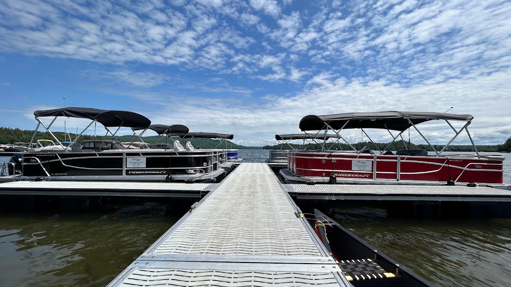 Plage Massawippi - Location des Quatre Lacs | 473 Rue Main, Ayers Cliff, QC J0B 1C0, Canada | Phone: (819) 679-2880