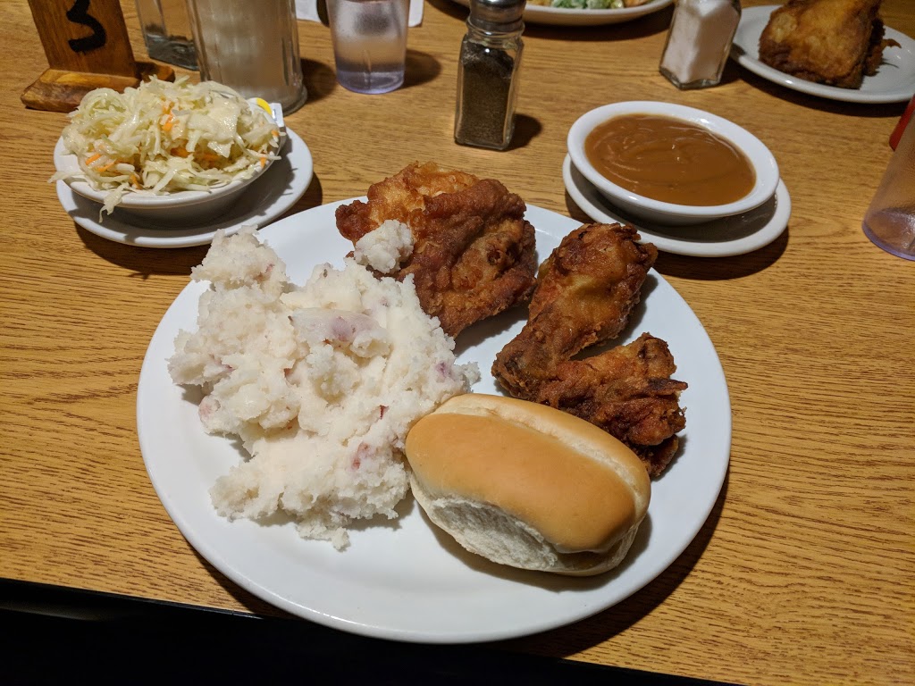 Chicken Delight | Beausejour MB | 663 Park Ave, Beausejour, MB R0E 0C0, Canada | Phone: (204) 268-7500