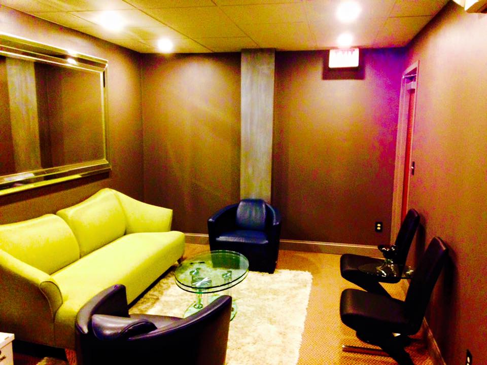 Dr.Riyaz Hassanali: Advanced Cosmetic Surgery Center | 1000 Youngs Rd #103, Buffalo, NY 14221, USA | Phone: (716) 626-1593