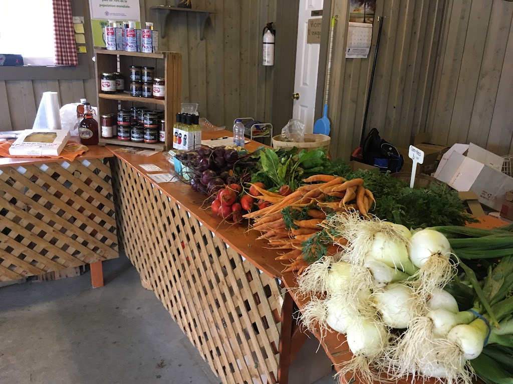 Ferme Simard | 10611 Bd Sainte-Anne, Sainte-Anne-de-Beaupré, QC G0A 3C0, Canada | Phone: (418) 561-0505