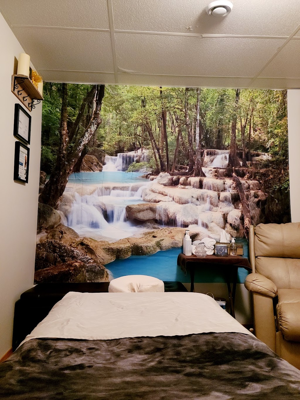 Mars Massage Clinic | 18706 95a Ave NW, Edmonton, AB T5T 4A5, Canada | Phone: (780) 625-2676