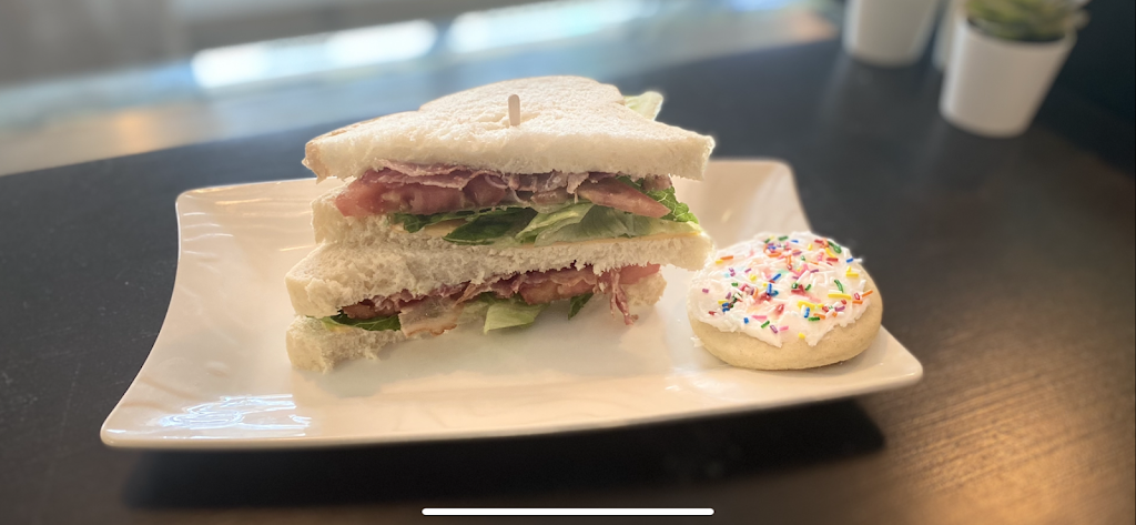 Laurie’s Bakeshop | 615 Prince St, Truro, NS B2N 1G2, Canada | Phone: (902) 324-2065