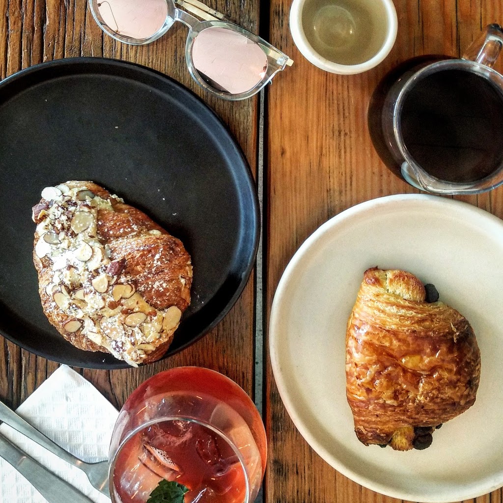 Monogram Coffee | 4814 16 St SW, Calgary, AB T2T 4J5, Canada | Phone: (587) 893-0444
