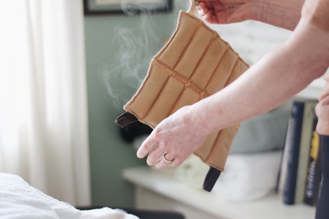 Much Kneaded Massage | 2210 18a St SW, Calgary, AB T2T 4W4, Canada | Phone: (403) 816-5897