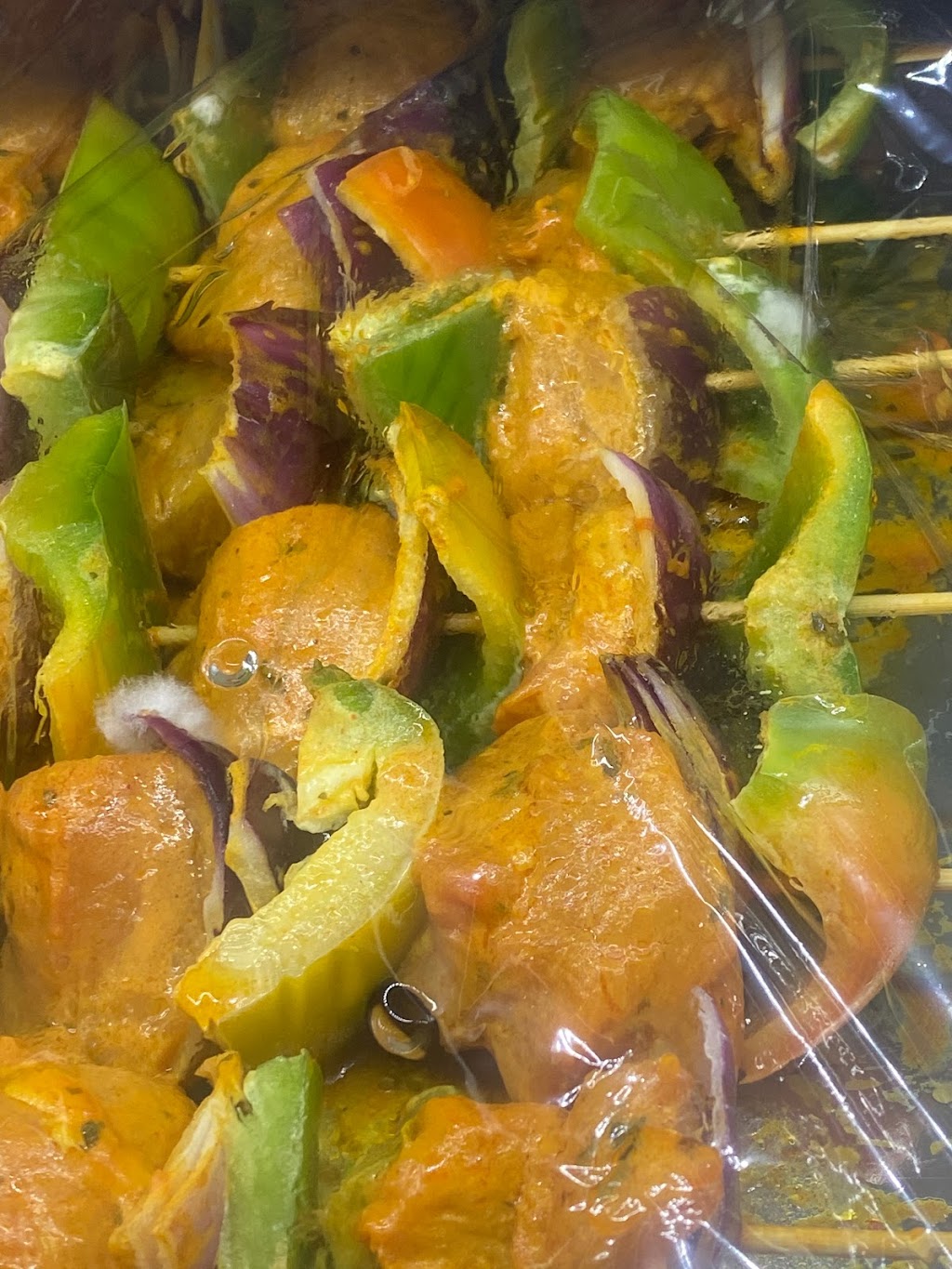 Tandoor House | 998 Keewatin St Unit 1, Winnipeg, MB R2R 2V1, Canada | Phone: (204) 779-6666