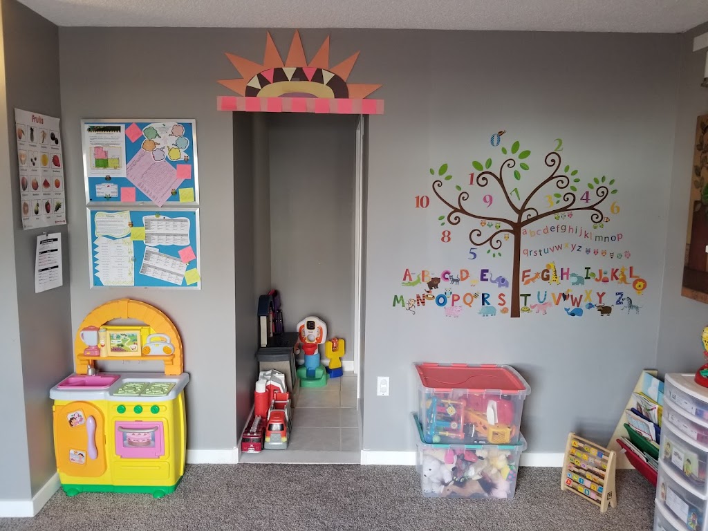 Dayhome in Edgemont NW | 292 Edgehill Dr NW, Calgary, AB T3A 2S3, Canada | Phone: (403) 351-1177