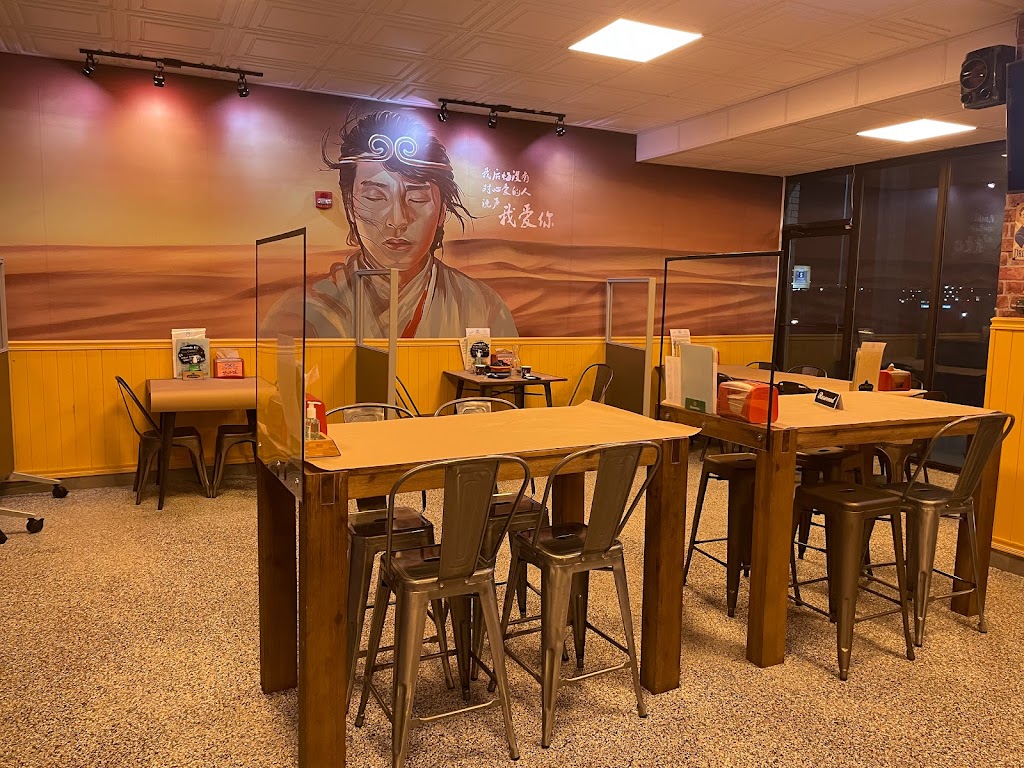 Clay Pot Rice | 4515 Macleod Trail SW, Calgary, AB T2B 0A5, Canada | Phone: (403) 455-6802