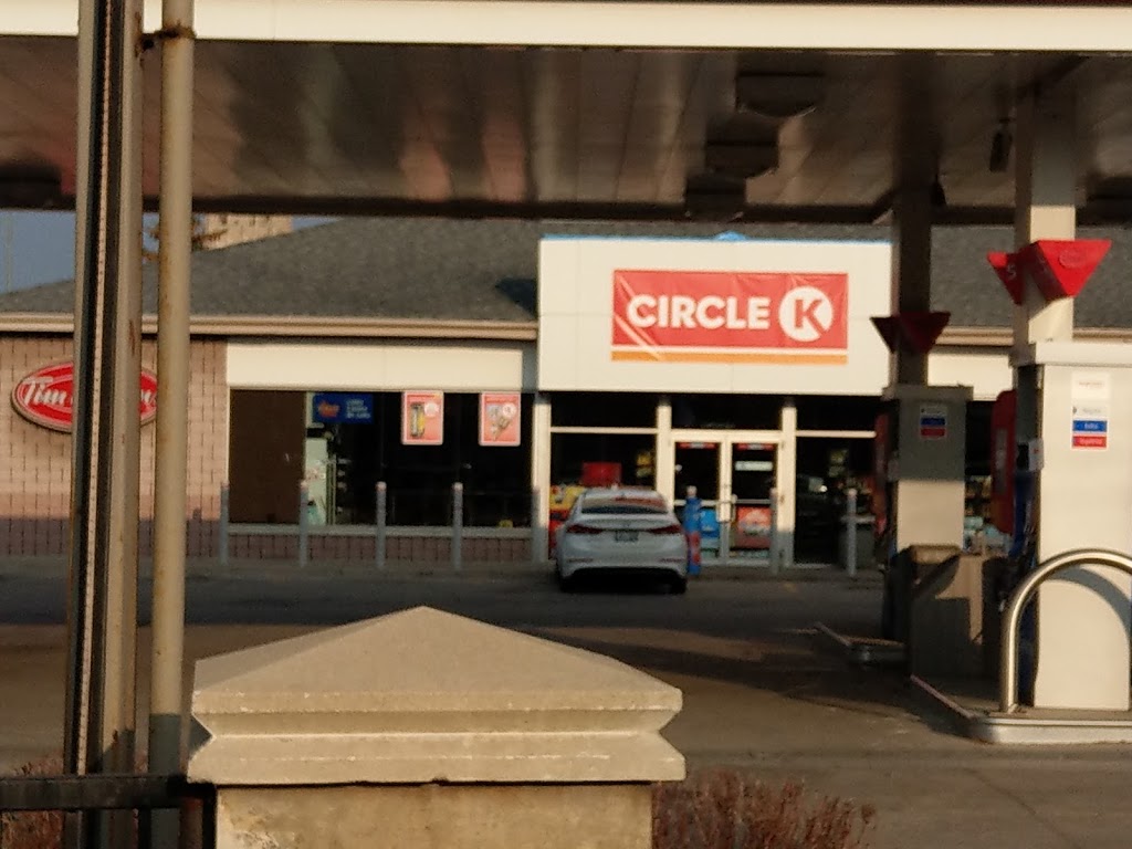 Esso | 648 King St W, Hamilton, ON L8P 1C5, Canada | Phone: (905) 575-3524