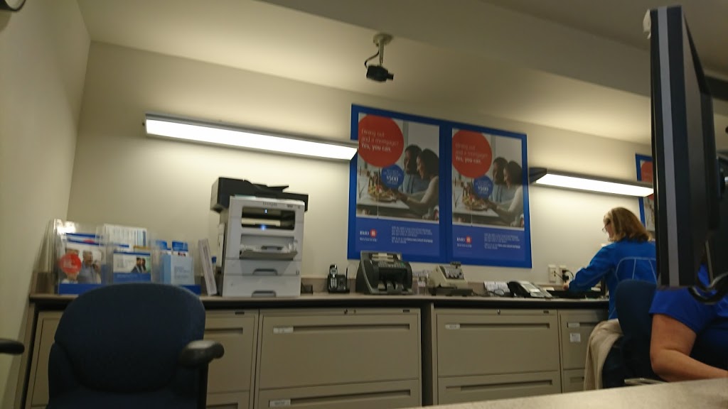 BMO Bank of Montreal | 1399 Grand Marais Rd W, Windsor, ON N9E 1E2, Canada | Phone: (519) 973-3367