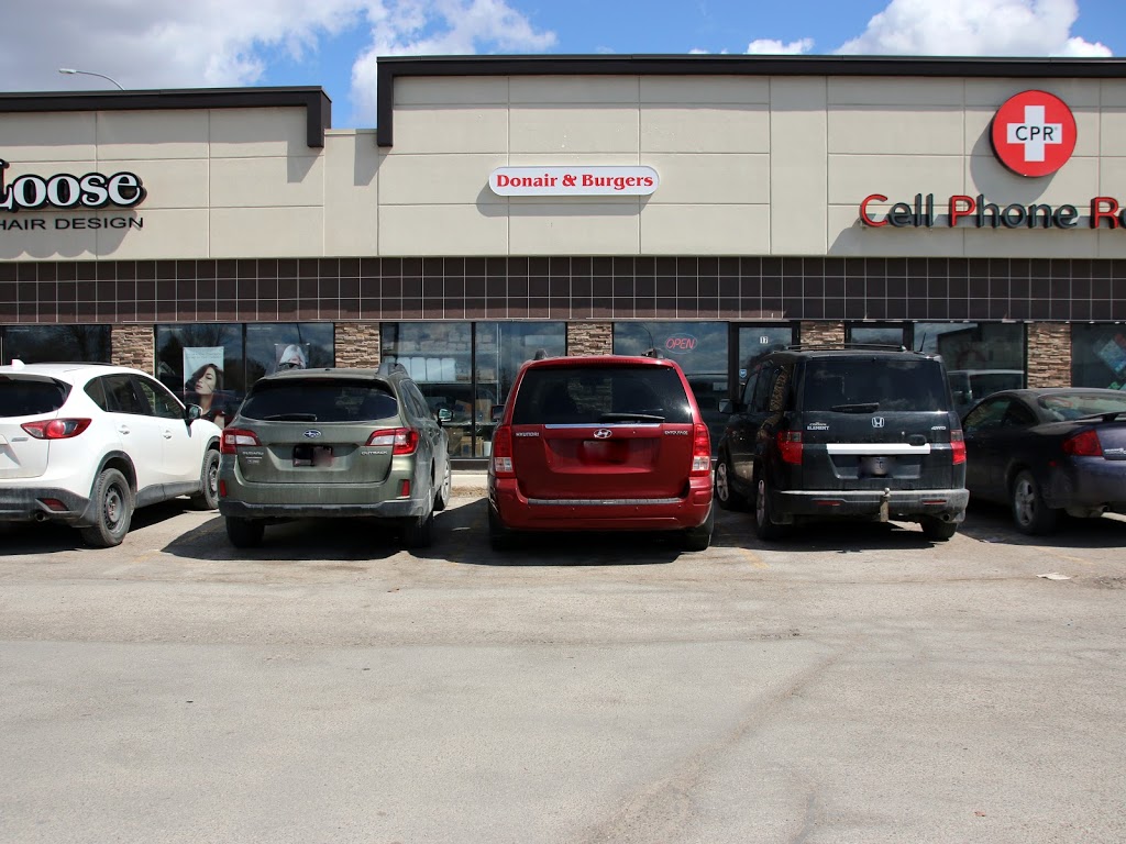 Lamar Donair & Burgers | 17-160 Meadowood Dr, Winnipeg, MB R2M 5L6, Canada | Phone: (204) 421-7770
