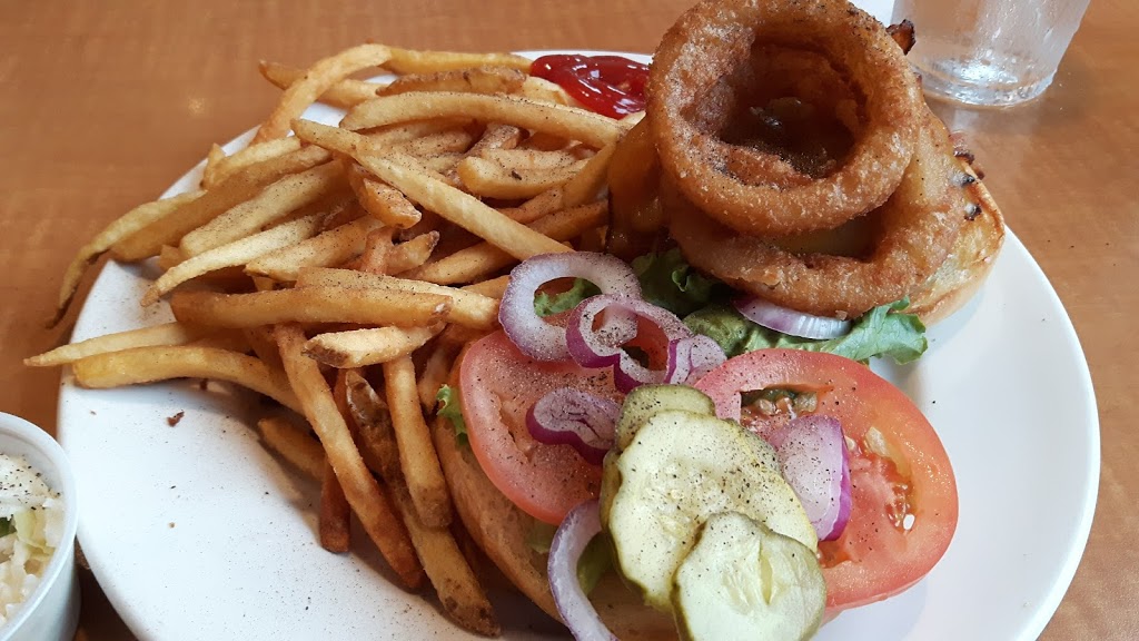 Smittys Family Restaurant | 110 Main St, Sussex, NB E4E 3E2, Canada | Phone: (506) 433-2575