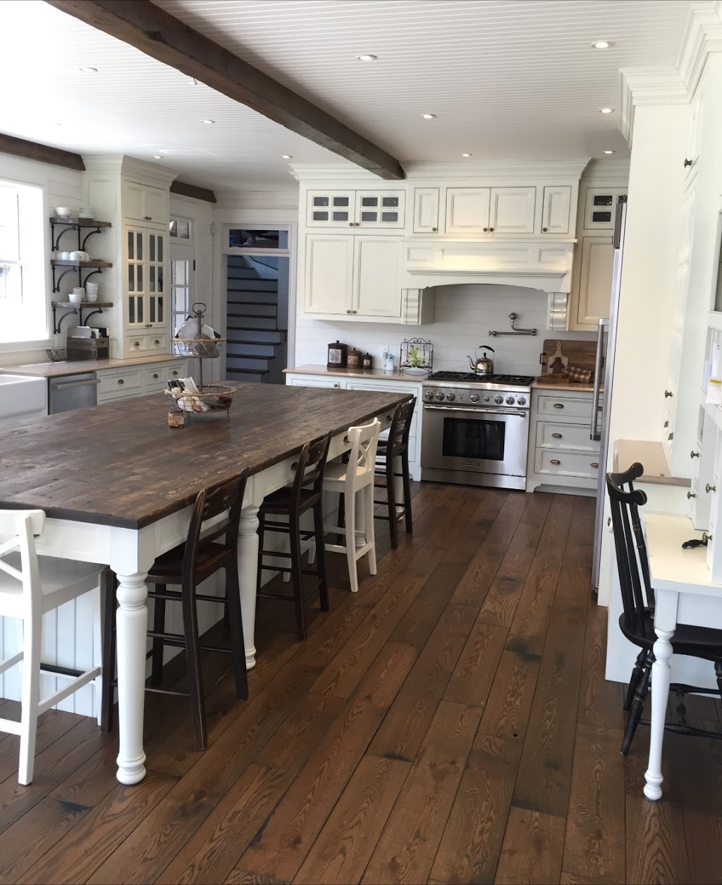 Bourque Division Reproduction et Division Escaliers | 337 Rue des Bouleaux, Sainte-Eulalie, QC G0Z 1E0, Canada | Phone: (819) 377-8300