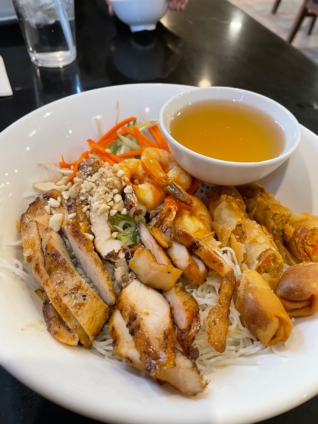 Pho Minh Vietnamese | 800 Pine Rd #110G, Strathmore, AB T1P 0A2, Canada | Phone: (403) 901-0881
