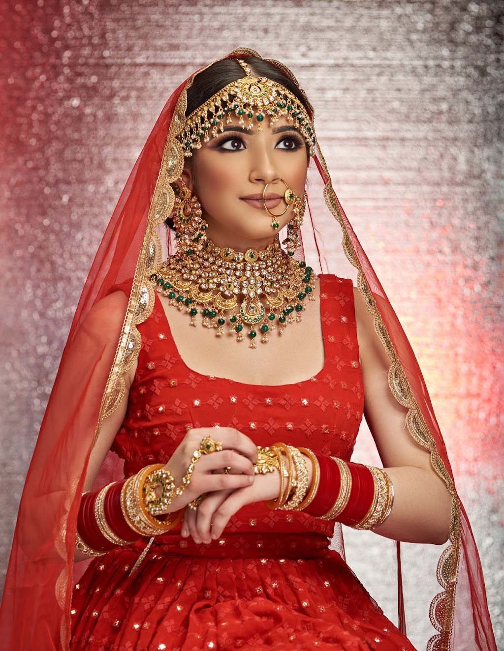 Saarastudio | 1227 37a Ave NW, Edmonton, AB T6T 0G3, Canada | Phone: (431) 337-4044