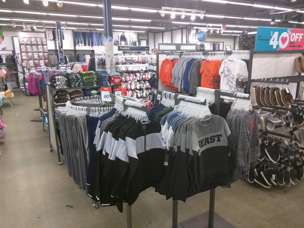 Old Navy | 860 Main St, West Vancouver, BC V7T 2Z3, Canada | Phone: (604) 921-8808