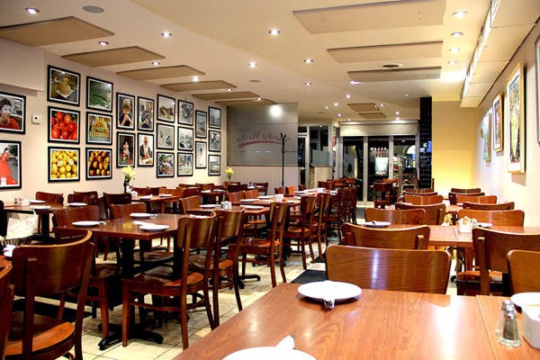 Mashu Mashu Mediterranean Grill | 387 Spadina Rd, Toronto, ON M5P 2W1, Canada | Phone: (416) 840-0848