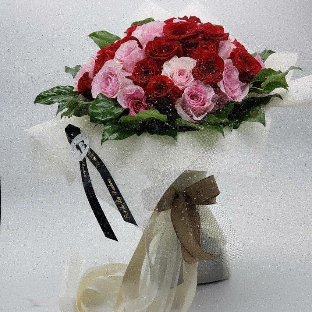 Florals By Bushra | Sugarbush Rd, Mississauga, ON L5B 2X7, Canada | Phone: (437) 771-3919