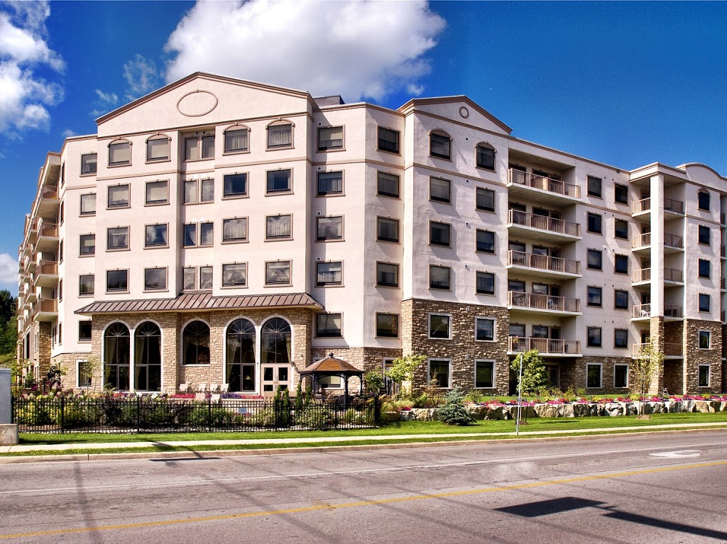 Waterford Barrie Retirement Community | 132 Edgehill Dr, Barrie, ON L4N 1M1, Canada | Phone: (705) 792-2442