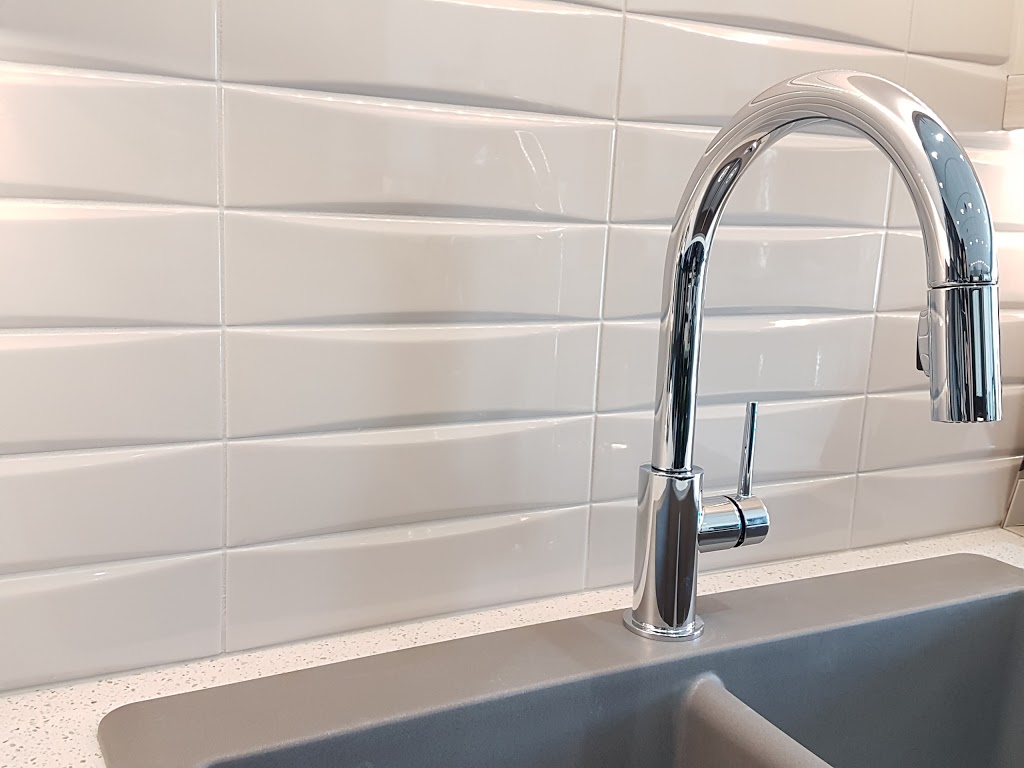 Nu-Life Kitchens Inc. | 851 Lagimodière Blvd #14, Winnipeg, MB R2J 3K4, Canada | Phone: (204) 233-1155