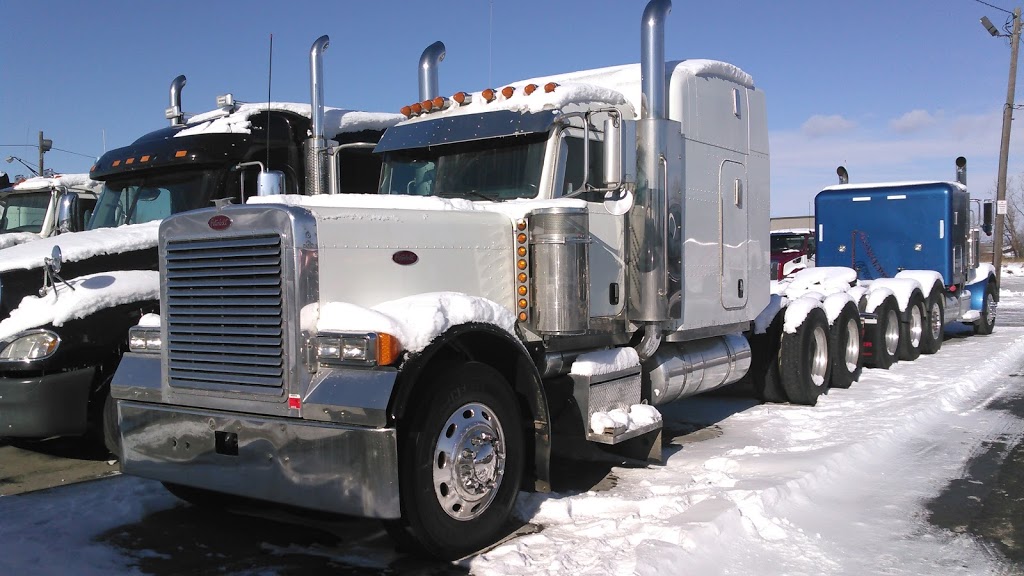 Hunter Truck - Buffalo | 2370 Walden Ave, Buffalo, NY 14225, USA | Phone: (716) 684-0010