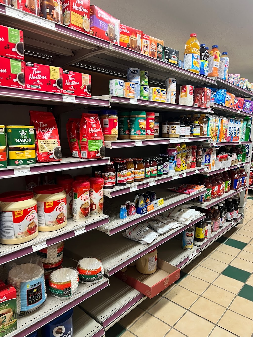 Warner Foods | 200 4 Ave, Warner, AB T0K 2L0, Canada | Phone: (403) 642-3663