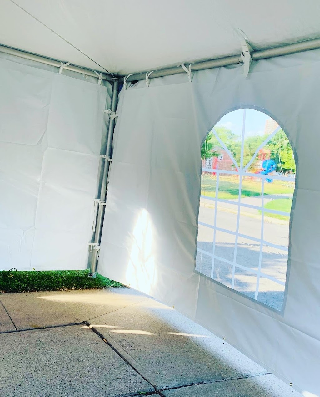 GTA tent rental services | 2842 Meadowgate Blvd, London, ON N6M 1L4, Canada | Phone: (204) 396-1038