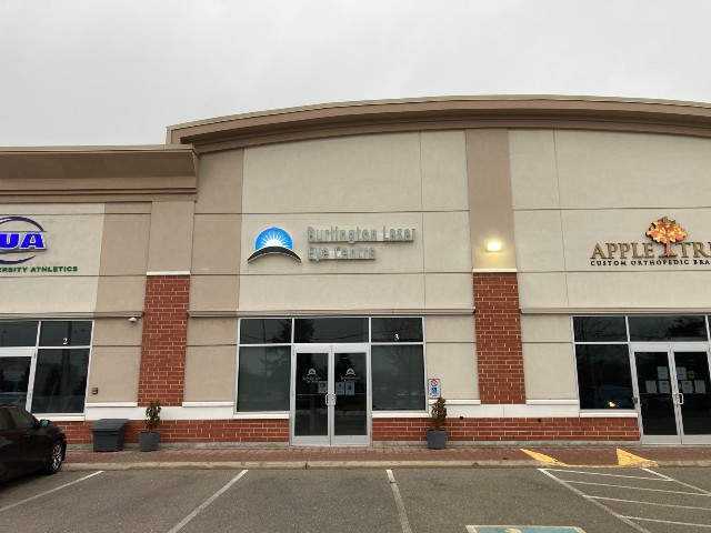 Burlington Laser Eye Centre | 3305 Harvester Rd #3, Burlington, ON L7N 3N2, Canada | Phone: (905) 632-9505
