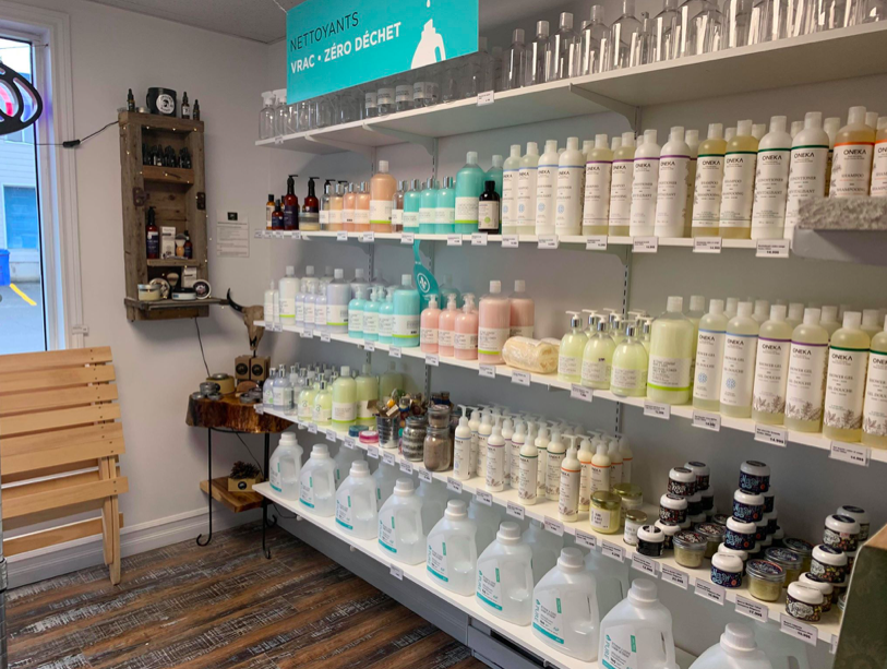 Boutique Écolo Le Jardin des Trouvailles | 785 Rue Saint-Alphonse N, Thetford Mines, QC G6G 3X2, Canada | Phone: (418) 805-9874