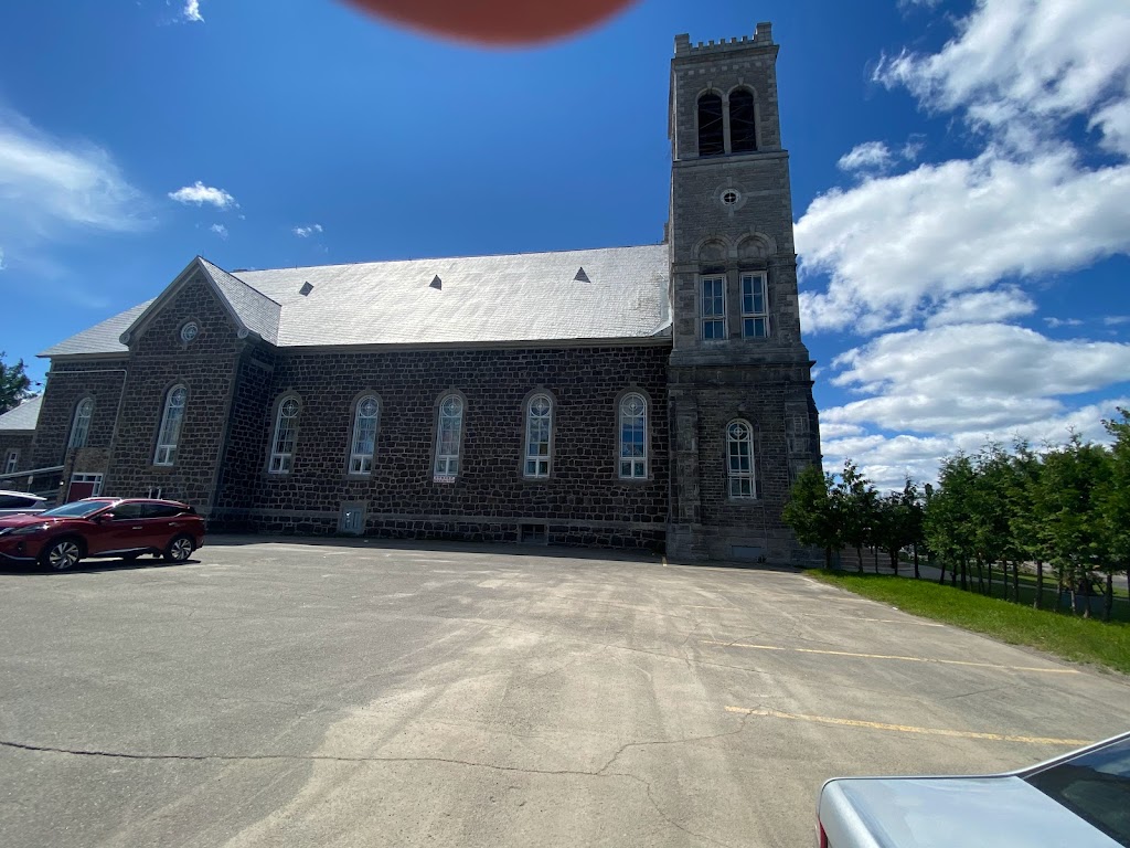 Centre de service Desjardins - Caisse de Sainte-Agathe-des-Monts | 77 Rue Principale E, Sainte-Agathe-des-Monts, QC J8C 1J5, Canada | Phone: (819) 326-2883