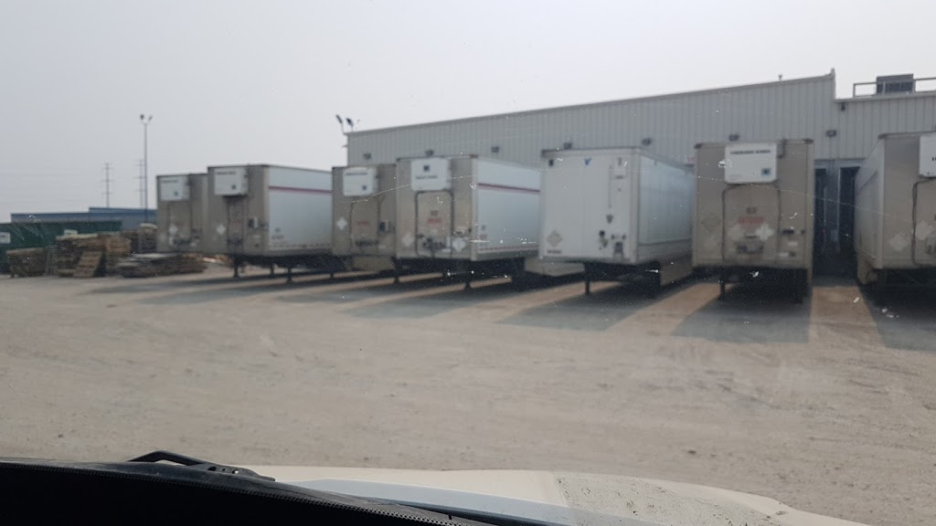 Manitoulin Transport | 9500 Venture Ave SE, Calgary, AB T3S 0A1, Canada | Phone: (403) 720-9770