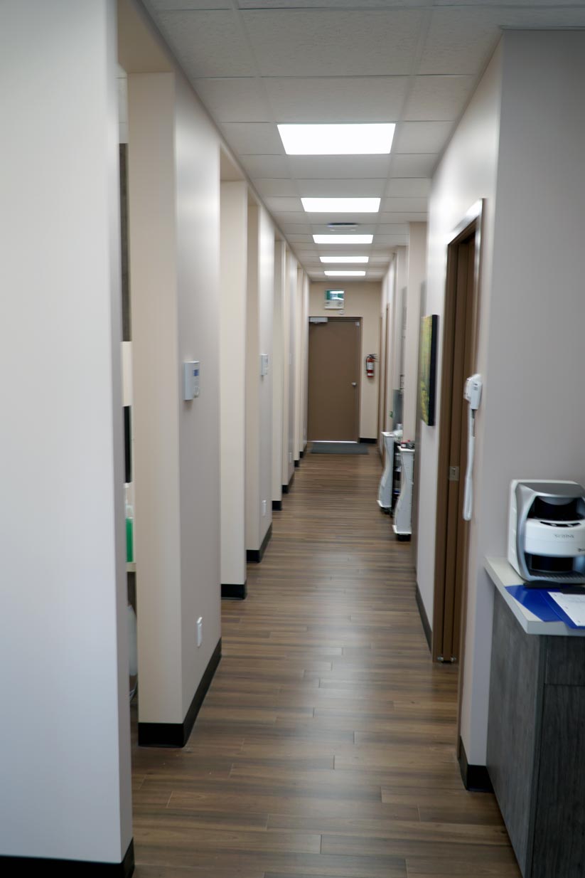 Airdrie 8th Street Dental | 1 Midtown Blvd SW #201, Airdrie, AB T4B 4E7, Canada | Phone: (403) 980-1847