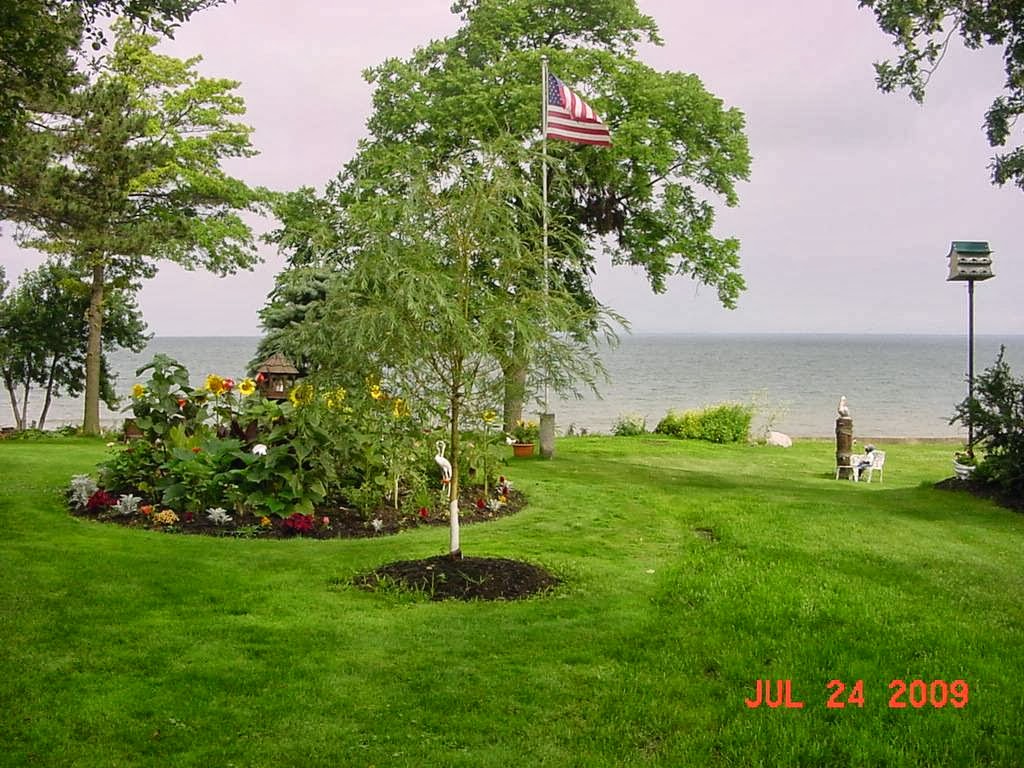 Sharon"s Lakehouse | S4862 Lake Shore Rd, Hamburg, NY 14075, USA | Phone: (716) 627-7561