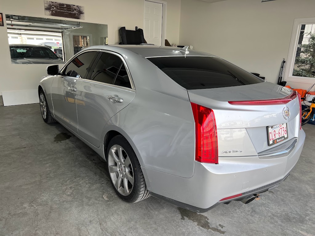 Amigos Tinting | 212 Aspenmere Way, Chestermere, AB T1X 0Y2, Canada | Phone: (587) 437-0573