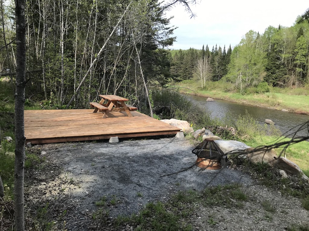 Camping Riviere Etchemin | 13 1er Rang, Saint-Léon-de-Standon, QC G0R 4L0, Canada | Phone: (450) 501-7408