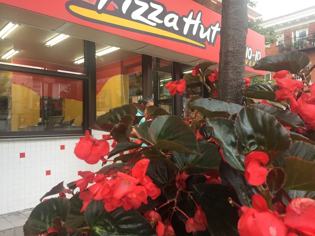 Pizza Hut | 2070 Queen St E, Toronto, ON M4E 1C9, Canada | Phone: (416) 693-2555