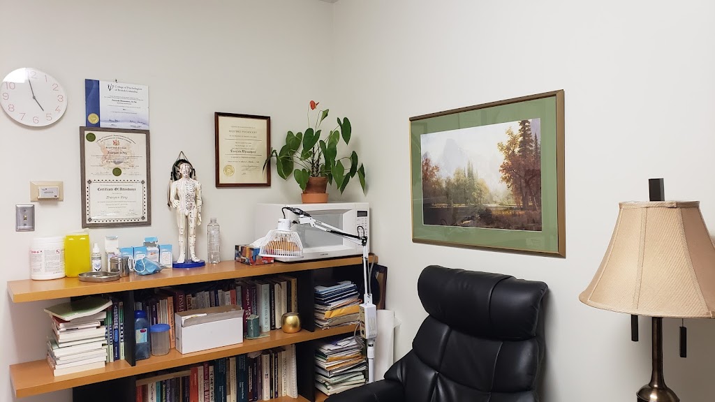 Debbie Bing TCM Clinic Oakmont Medical Center | 809 W 41st Ave Unit# 225, Vancouver, BC V5Z 2N6, Canada | Phone: (604) 366-3560