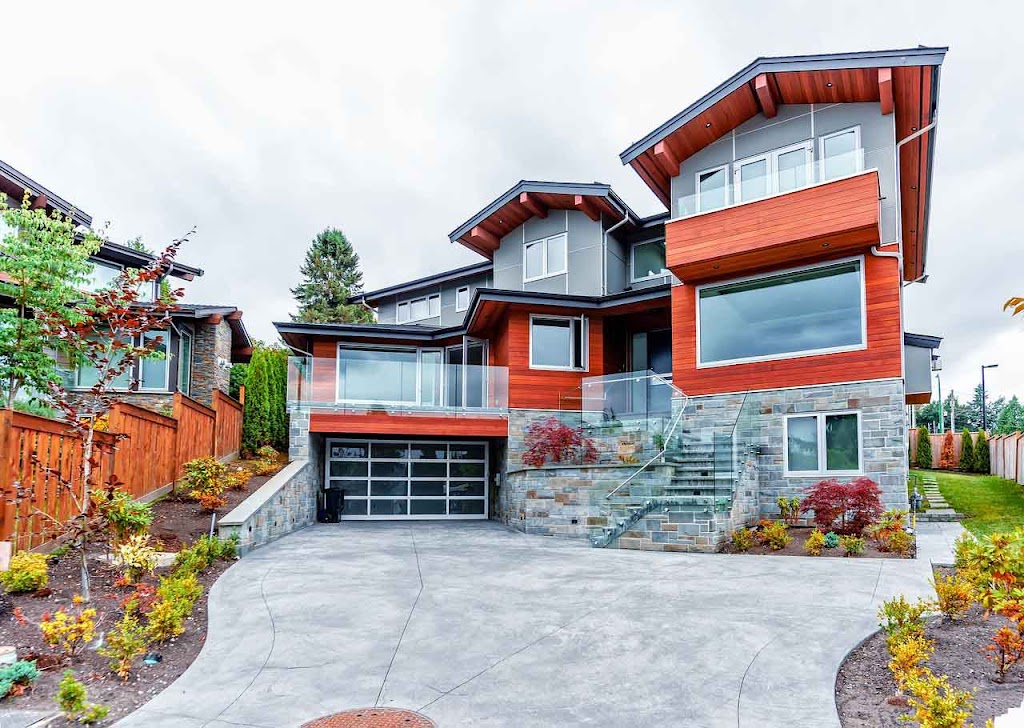 C Town Doors | 7623 Fairmount Dr SE, Calgary, AB T2H 0X8, Canada | Phone: (403) 668-6686