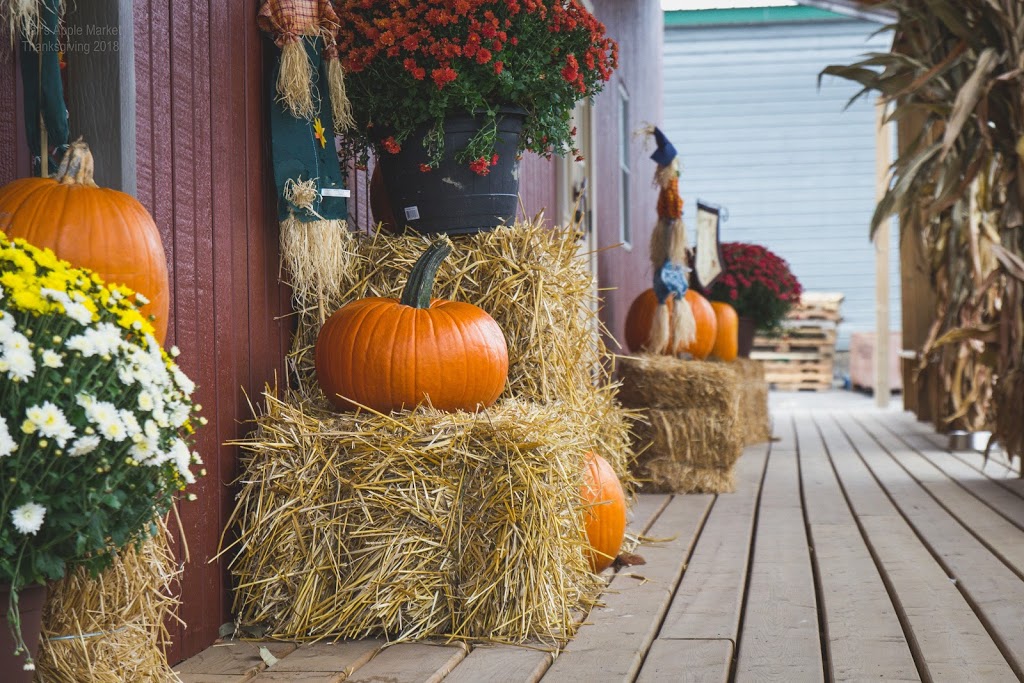 Halls Apple Market | 2930 Concession 2 Rd, Brockville, ON K6V 5T1, Canada | Phone: (613) 342-6320