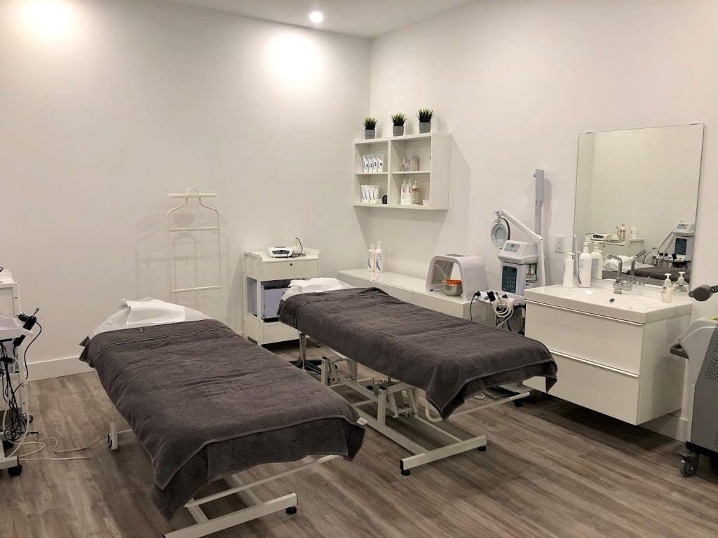 La Lumière Spa | 2575 Dundas St W Unit #20, Mississauga, ON L5K 2M6, Canada | Phone: (905) 569-7666