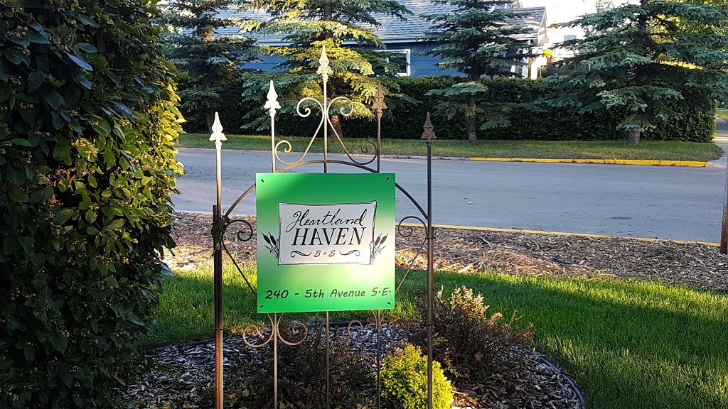 Heartland Haven Bed and Breakfast | 240 5th Ave SE, Three Hills, AB T0M 2A0, Canada | Phone: (403) 443-1463