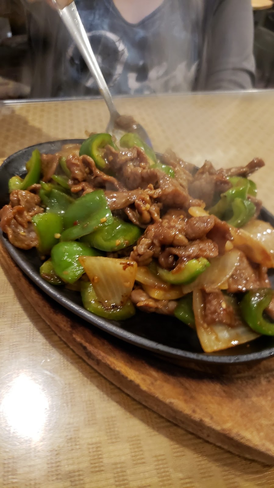 Peking Restaurant | 5939 Hastings St, Burnaby, BC V5B 3X7, Canada | Phone: (604) 299-2526