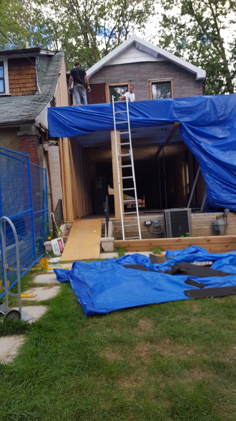 Top Canadian home Renovations | 2 Rean Dr, North York, ON M2K 3B8, Canada | Phone: (647) 400-8941