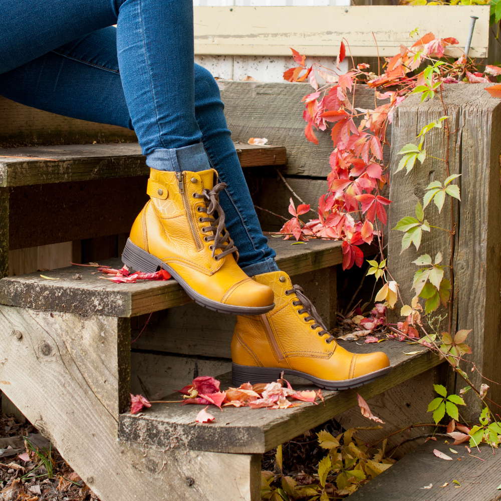 Kunitz Shoes Saddleback rd. | 837 Saddleback Rd NW, Edmonton, AB T6J 5R4, Canada | Phone: (780) 438-4259