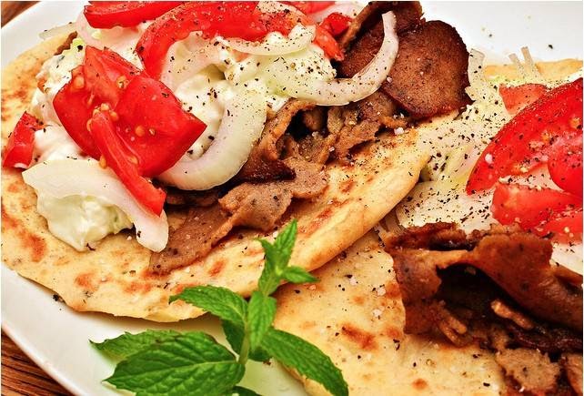 Alexandros Take-Out | 484 Danforth Ave, Toronto, ON M4K 1P6, Canada | Phone: (416) 461-3073