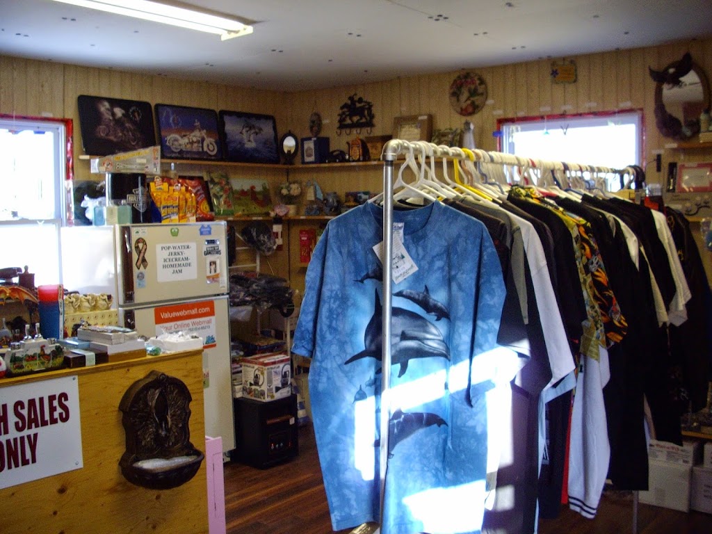 LAWRENCE GS GIFT SHOP | 7655 Nova Scotia Trunk 10, Middleton, NS B0S 1P0, Canada | Phone: (902) 825-3829